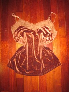 (Category: ) located in . Submitted by selling_preloved_stuff (Listing ID 1437294606, Image 1). Description: .