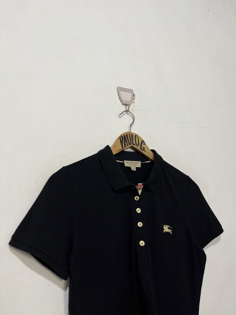 Burberry Black Polo Shirt (Category: Tshirts & Polo Shirts ) located in Malolos. Submitted by paulogalan77273 (Listing ID 1437355299, Image 3). Description: Burberry Black Polo Shirt - Condition: Like new Color rate: 10/10 Size: Large Width: 17 Length: 25.5 - Location: Malolos Bulacan Courier: J&T / LALAMOVE / LBC.
