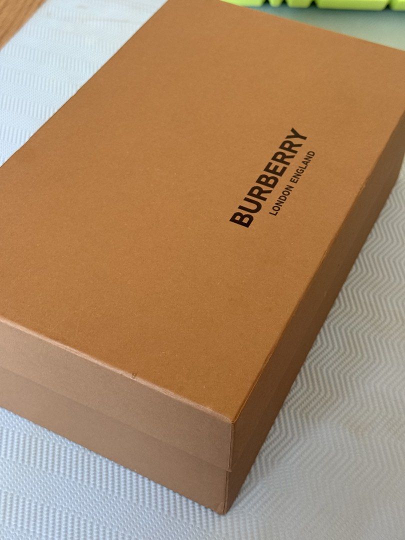 Burberry Chelsea Boots (Category: Babies & Kids Fashion) located in Cebu City. Submitted by frime (Listing ID 1437240737, Image 1). Description: -Authentic Burberry Chelsea boots Bought as gift but size was too small for the receiver. Good As New - Black color - Iconic Burberry check pattern - Includes original box, dust bag, and tags - Unworn condition - Chunky sole.