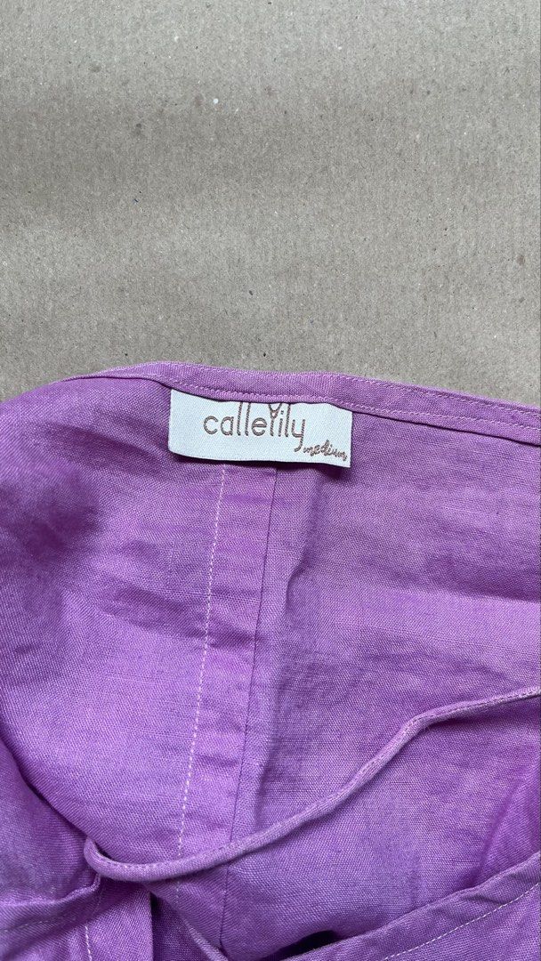 Callelily Lavender Linen Crop Top (Category: Blouses) located in Quezon City. Submitted by deucekobai (Listing ID 1437272738, Image 3). Description: - Brand: Calle Lily - Style: Crop top - Color: Lavender - Neckline: Square - Straps: Thin - Size: Medium - Fabric: Lightweight Linen - Design: Simple and versatile, ideal for various outfits..