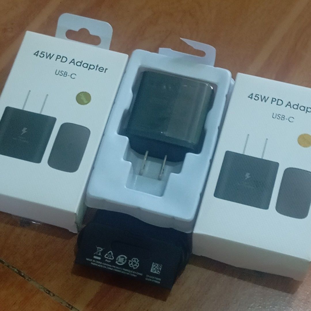 CELLPHONE CHARGERS (CLASS A) (Category: Chargers & Cables) located in Paranaque City. Submitted by powerzone0517 (Listing ID 1437221663, Image 2). Description: .