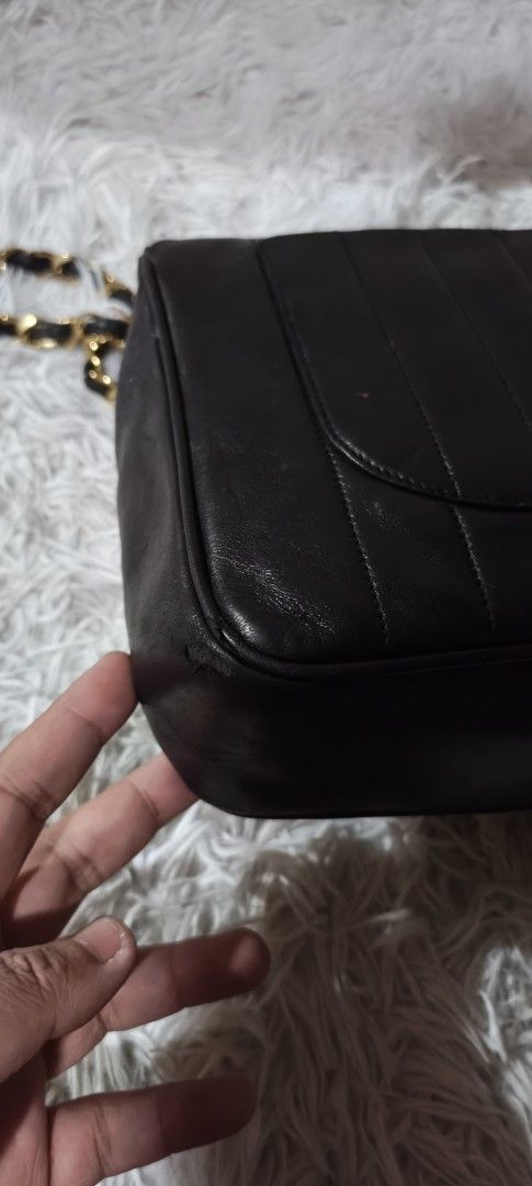 Chanel vintage jumbo flap (Category: Luxury Bags & Wallets) located in Davao. Submitted by novdel (Listing ID 1437307724, Image 2). Description: guaranteed original. authenticated via dr runway.