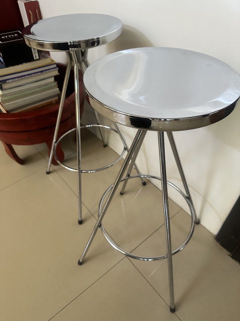 Chrome Bar Stools (Category: Chairs) located in Manila. Submitted by jinxandlance (Listing ID 1437250884, Image 3). Description: - Circular seat design - Sturdy chrome frame - Seat diameter: 11 inches - Height: 26 inches - Base dimensions: 19" x 13.5" - Ideal for kitchen counters or bar areas 1500 each 2pcs available.