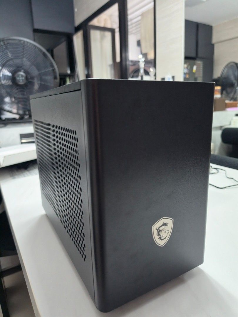 Coolermaster NR200P451186293830461440