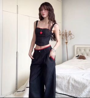 (Category: ) located in . Submitted by kaipreloves (Listing ID 1437308549, Image 1). Description: .