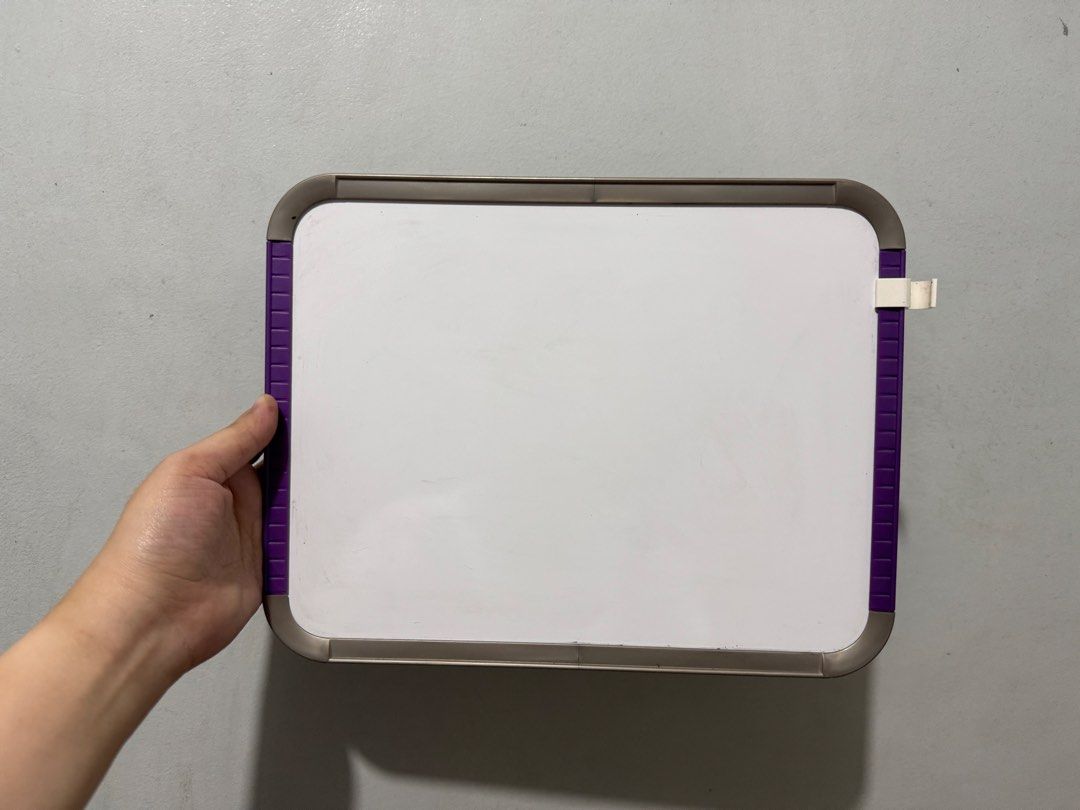 Deli Magnetic Whiteboard Round Edge (Category: Stationery & School Supplies) located in Makati City. Submitted by thetidyfind (Listing ID 1437318307, Image 1). Description: Dimension: 10.9 × 8.5 inches.