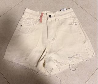 (Category: ) located in . Submitted by j3ssj3ss (Listing ID 1437324911, Image 1). Description: .