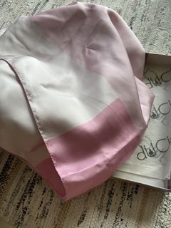 (Category: ) located in . Submitted by myra_sells (Listing ID 1437287032, Image 1). Description: .