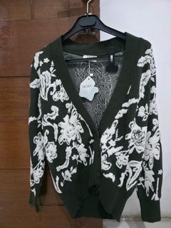 (Kategori: ) berada di . Dikirim oleh glitter.shopping (ID iklan 1437281405, Gambar 1). Deskripsi: .