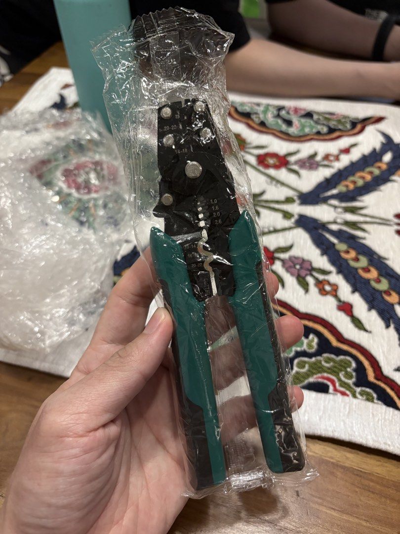 Electrical multitool/ crimp. (Category: Home Improvement Tools & Accessories) located in Kuala Lumpur. Submitted by yjuinn (Listing ID 1437351047, Image 1). Description: Brand new! Bought and had a change of mind..