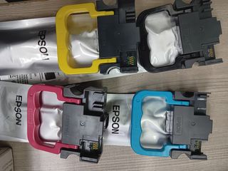 （分類：）位於 。 由 suilingchn 提交（商品編號 1437302898，圖片 1）。簡介： 。