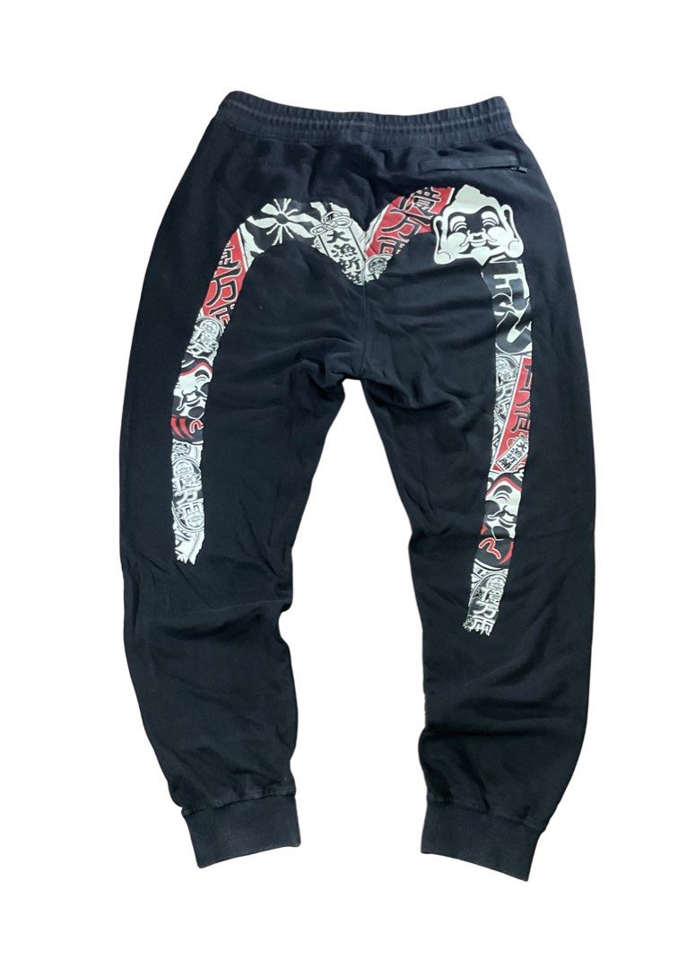 evisu joggers (Category: Joggers) located in Alegria. Submitted by snowf. (Listing ID 1437372884, Image 2). Description: Evisu joggers Issue: crack prints Good condition Cr: 8/10 Dimensions: W: 30 - 40 L: 39 T: 11 H: 5 .