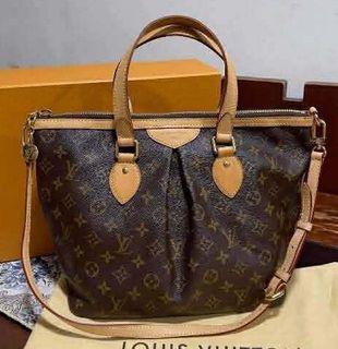 (Category: ) located in . Submitted by watch.authentic_ph (Listing ID 1436822221, Image 1). Description: .