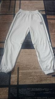 (Category: ) located in . Submitted by weekend-thrift (Listing ID 1437329590, Image 1). Description: .