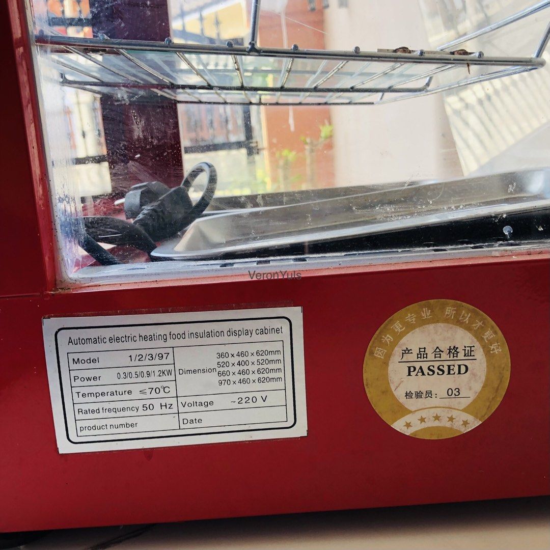 Food Display Case Warmer Chicken Warmer 3 Layers (Category: Other Kitchen Appliances) located in San Pedro. Submitted by anchbry (Listing ID 1437347072, Image 2). Description: NEGOTIABLE and FOR MEET UP ONLY (BACOOR/IMUS) • Specs: 20.5 x 15.7 x 20.5 inches | 500W • Features: Adjustable temp, may warm light, at water tray (anti-dry food). • Condition: Well-maintained and presentable. Seasonal use lang (Dec 2024 & 2025 Bazaars). 100% working condit