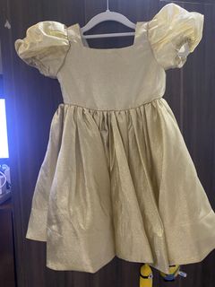 (Category: ) located in . Submitted by stockroompreloved (Listing ID 1437361099, Image 1). Description: .