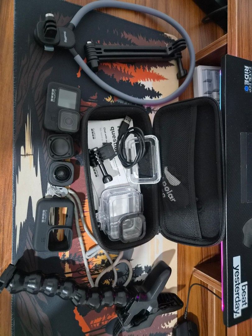 GoPro Hero 9 + Accessories (Category: Cameras) located in Taguig. Submitted by jyb1893 (Listing ID 1437349398, Image 1). Description: - GoPro camera included - Waterproof housing - Carrying case - Neck mount - Flexible tripod - Various mounts and accessories - Lens covers Plus accessories ion shots!.