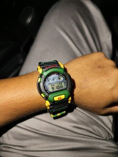 Casio G-SHOCK DW 002 Comme CA Du Mode edition, Men's Fashion