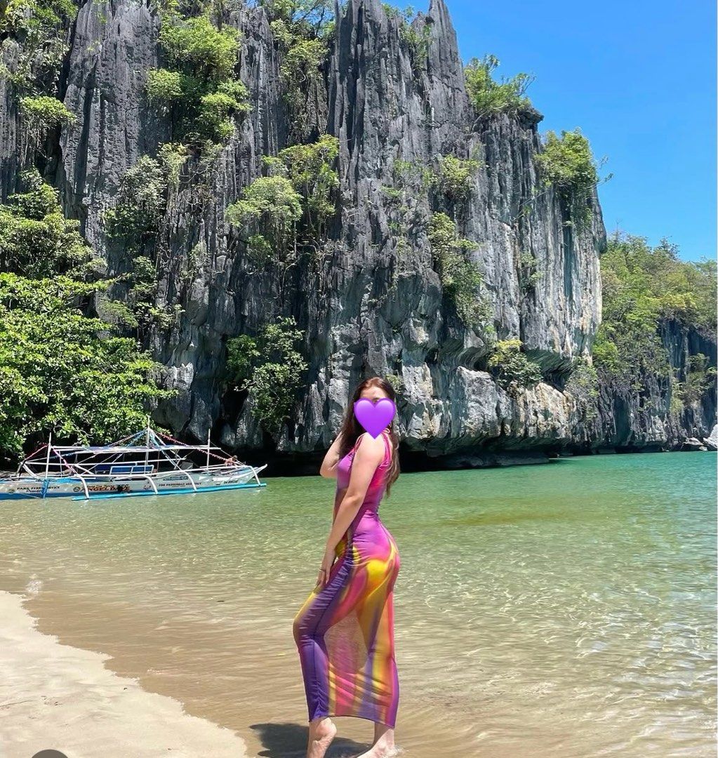 Heat Map Beach Cover Up Dress (Category: Dresses) located in Manila. Submitted by sheisdecluttering (Listing ID 1437277672, Image 2). Description: USED ONCE ONLY SMALL.