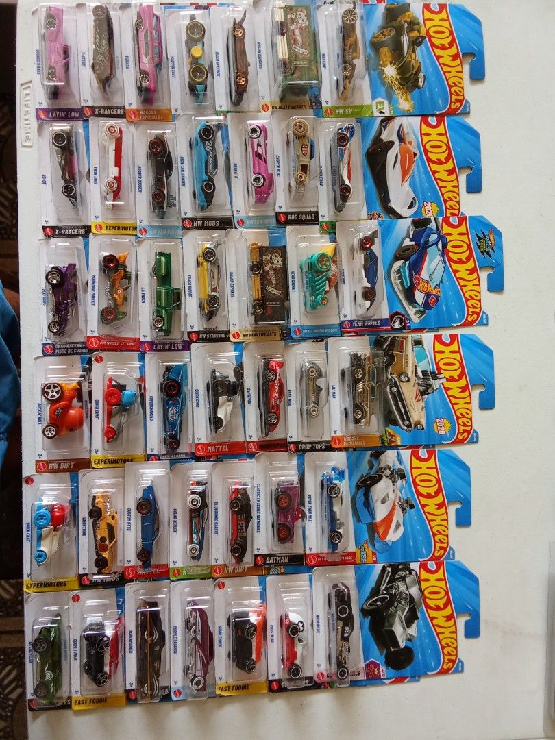 Hot Wheels Fantasy Cars php180 each (Category: Vehicle & Diecast Models) located in Quezon City. Submitted by batangisip (Listing ID 1437272966, Image 1). Description: Hot Wheels Fantasy Cars php180 each.