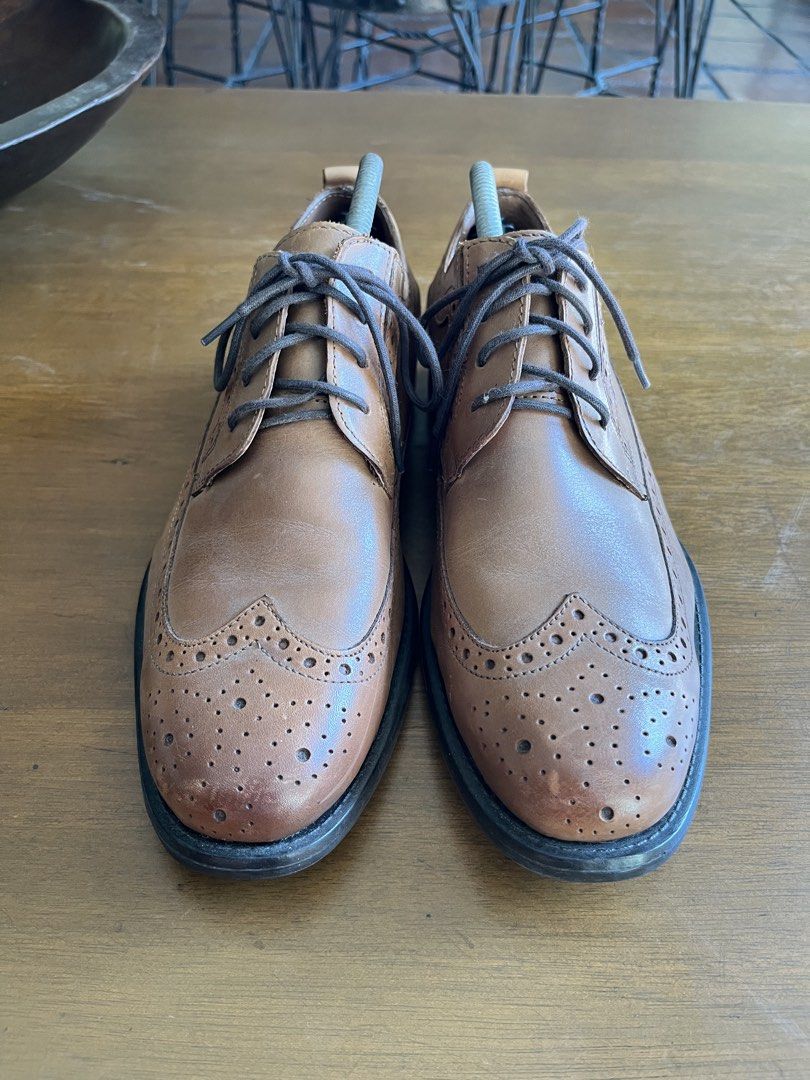 Hush Puppies Zero G Brogue Shoes (Category: Casual Shoes) located in Quezon City. Submitted by jovy2lio (Listing ID 1419622762, Image 2). Description: - Hush Puppies Zero G brogue shoes - Size: 8 (fits size 10) - Condition: Lightly used once - Design: Classic brogue detailing - Style: Smart casual.