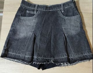 （分類：）位於 。 由 miss_car 提交（商品編號 1437361608，圖片 1）。簡介： 。