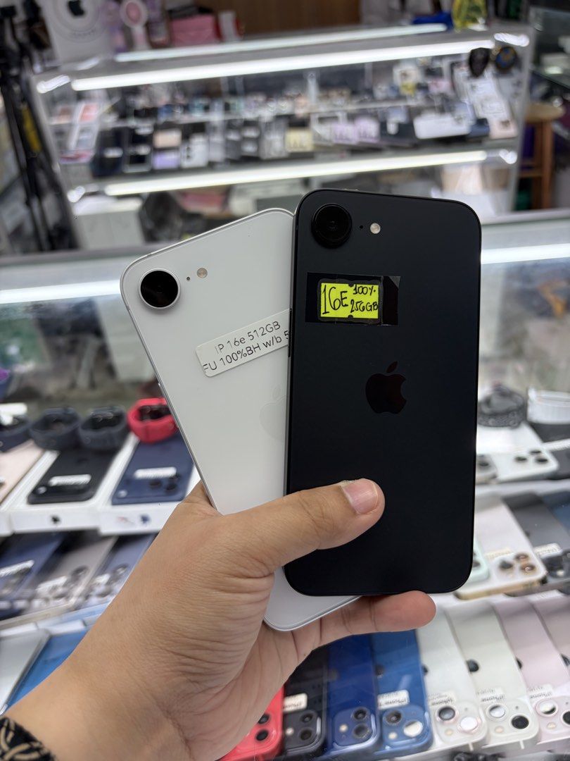 Iphone 16e 256gb FU 100% batt No issue (Category: iPhone 16 Series) located in San Juan City. Submitted by javedsgadgetshop (Listing ID 1437352700, Image 2). Description: INSTALLMENT OPTIONS : SPAY LATER / GGIVES / CREDIT CARD! WE BUY AND SELL SO PWEDE MAGBINTA OR SWAP ! Quick Specs : 26,999 💵 Iphone 16E •256gb •NTC Variant •100% batt health •Factory Unlock •95% Smoothness •No hidden issue | No Repaired •100% Authentic | Not Refurbished •w/ OEM 