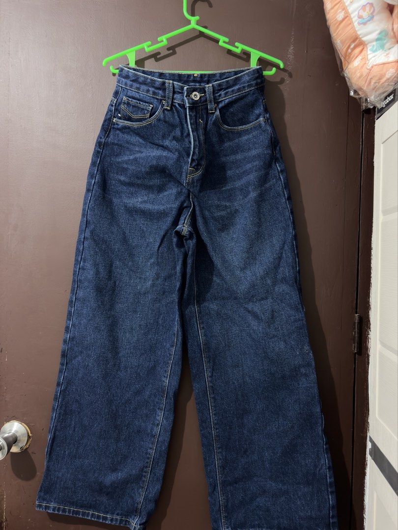 Jag Wide Leg Jeans Size 26 (Category: Jeans) located in Taguig. Submitted by LaTiendadeRopa (Listing ID 1437352070, Image 2). Description: - JAG dark wide-leg jeans - Size 26 - High-waisted.