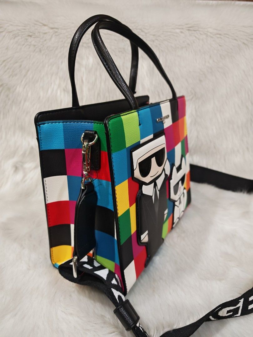 Karl Lagerfeld Satchel Bag ORIGINAL (Category: Cross-body Bags) located in Marikina City. Submitted by BrandedStuffz (Listing ID 1437290193, Image 2). Description: Brand New, with tag and card. Guaranteed Original and Legit from USA 🇺🇸. Moneyback if proven fake. Lalamove Ready. Nationwide shipping via LBC..