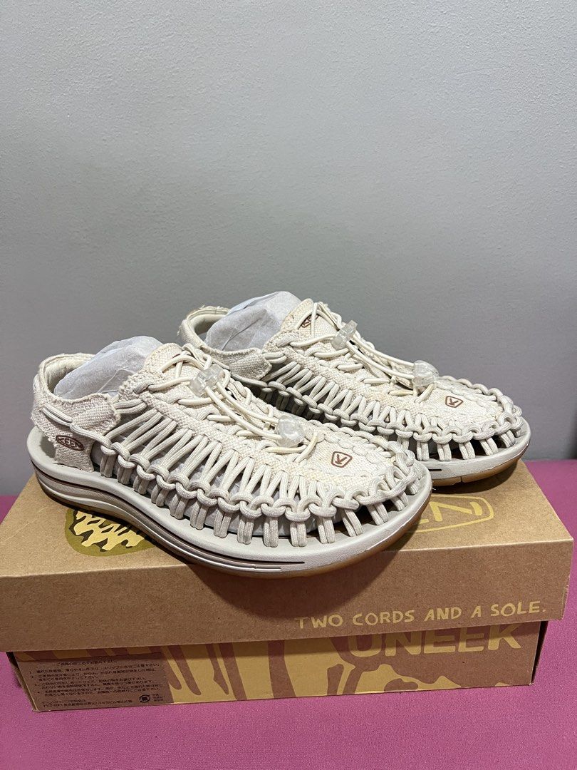 Keen Uneek Sandals (Category: Sandals) located in Pasig City. Submitted by declutterwithai (Listing ID 1437218439, Image 1). Description: - Keen Uneek sandals - Condition: 10/10 - Includes original box (bought in Japan) - Unworn condition - Size in the photos - Requires full payment before delivery, reservation requires 30% of total price.