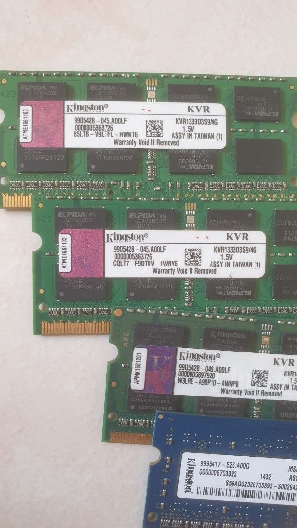 4X 4GB Kingston KVR DDR3 RAM Modules451205463540377601