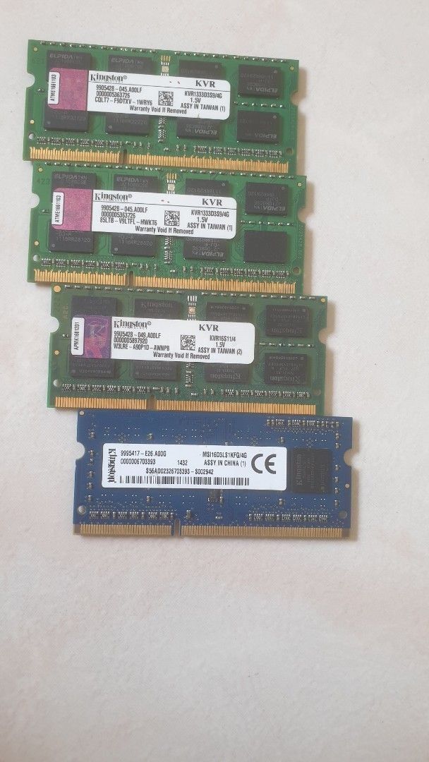 4X 4GB Kingston KVR DDR3 RAM Modules451205463540377602