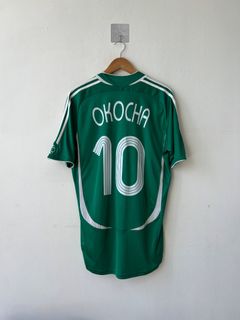 (Category: ) located in . Submitted by sundayfootballshirts (Listing ID 1437279182, Image 1). Description: .