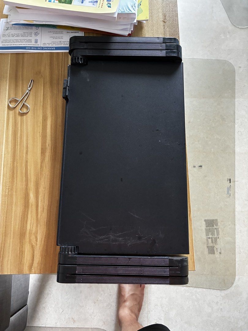 Laptop stand 180 degree450943996921139200