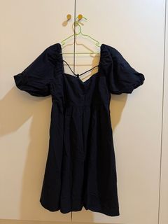 (Category: ) located in . Submitted by ms.closet (Listing ID 1437271261, Image 1). Description: .