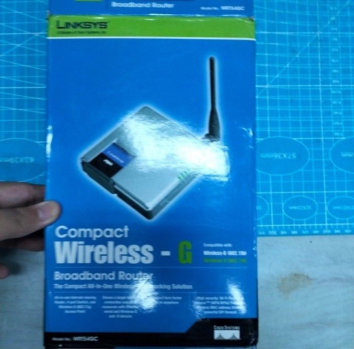 Linksys Broadband Router451303351665315840