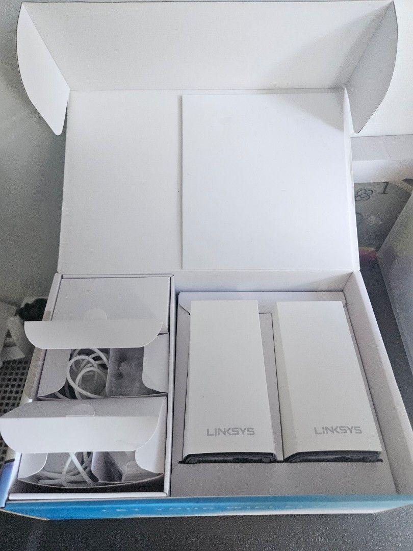 Linksys Velop AC2600 2-Pack Mesh Wifi (Category: Networking) located in Makati City. Submitted by liveowl_e0a541 (Listing ID 1437232753, Image 2). Description: Selling slightly used Velop Linksys AC2600 Wifi Mesh - Dual-band wifi 5 - Whole home wifi coverage - Best for streaming, video calls, WFH, online class, etc - Can support any internet provider (PLDT, Globe, Converge, etc) - Compatible with 100-700mbps plans Tested and 100% working RFS: upg