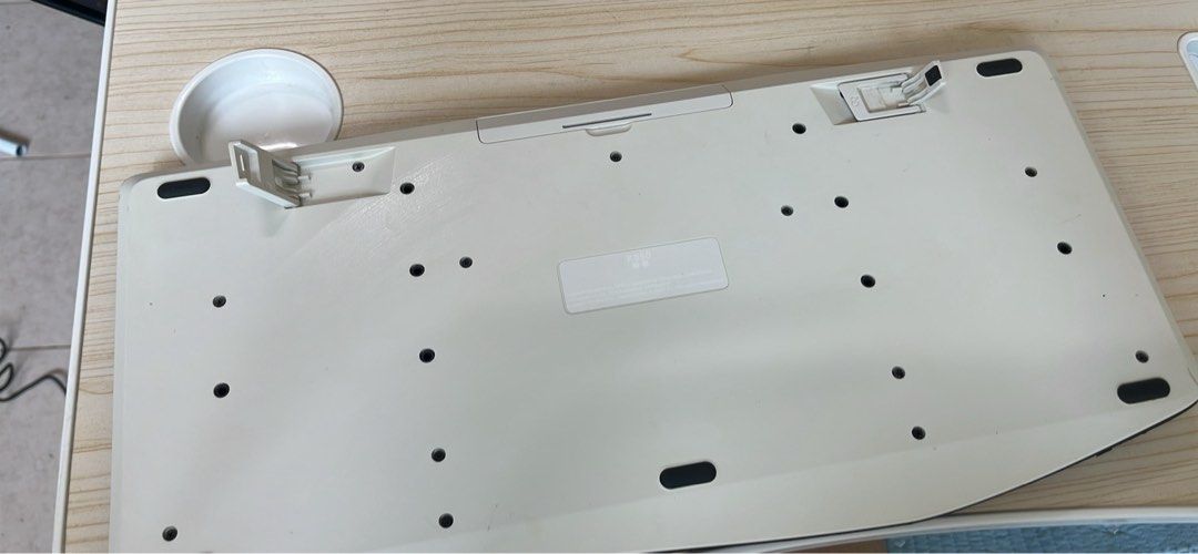 Logitech Ergo K860 Ergonomic Keyboard451051907124439041