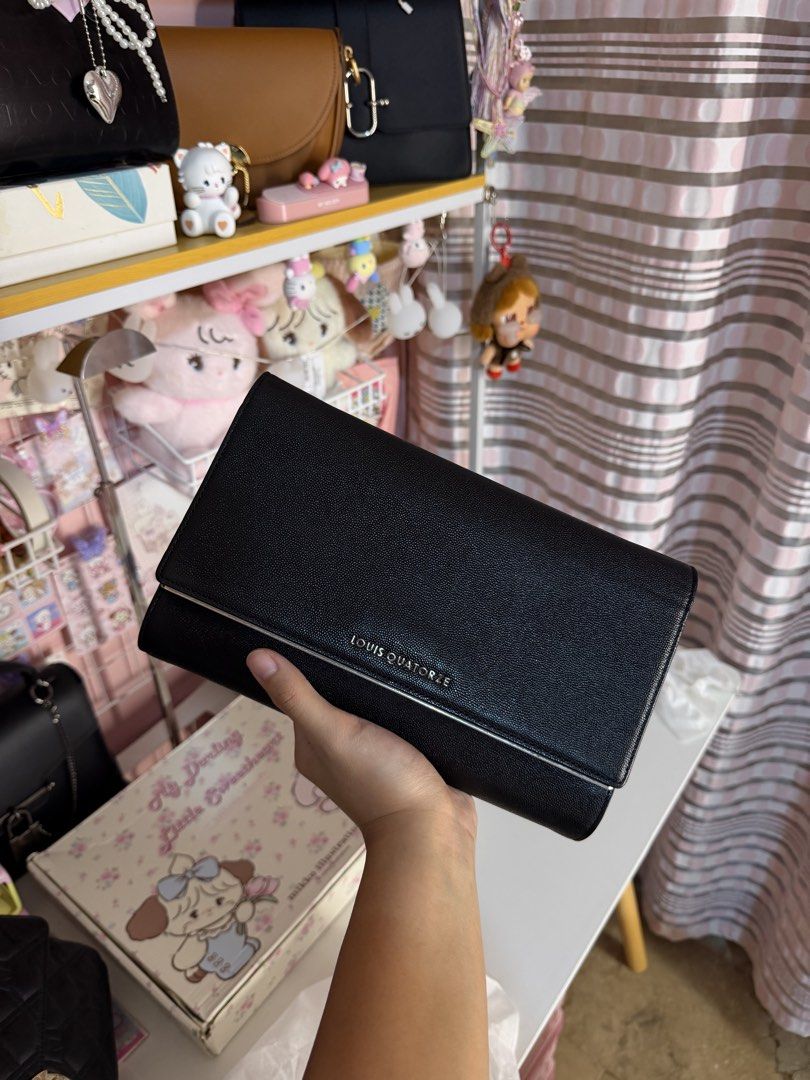 Louis Quatorez convertible bag (Category: Purses & Pouches) located in Batangas. Submitted by declutterwithclare_ (Listing ID 1437383484, Image 1). Description: In excellent condition Rank A Very minimal signs of use Genuine caviar leather Can be clutch, crossbody & shoulder bag.