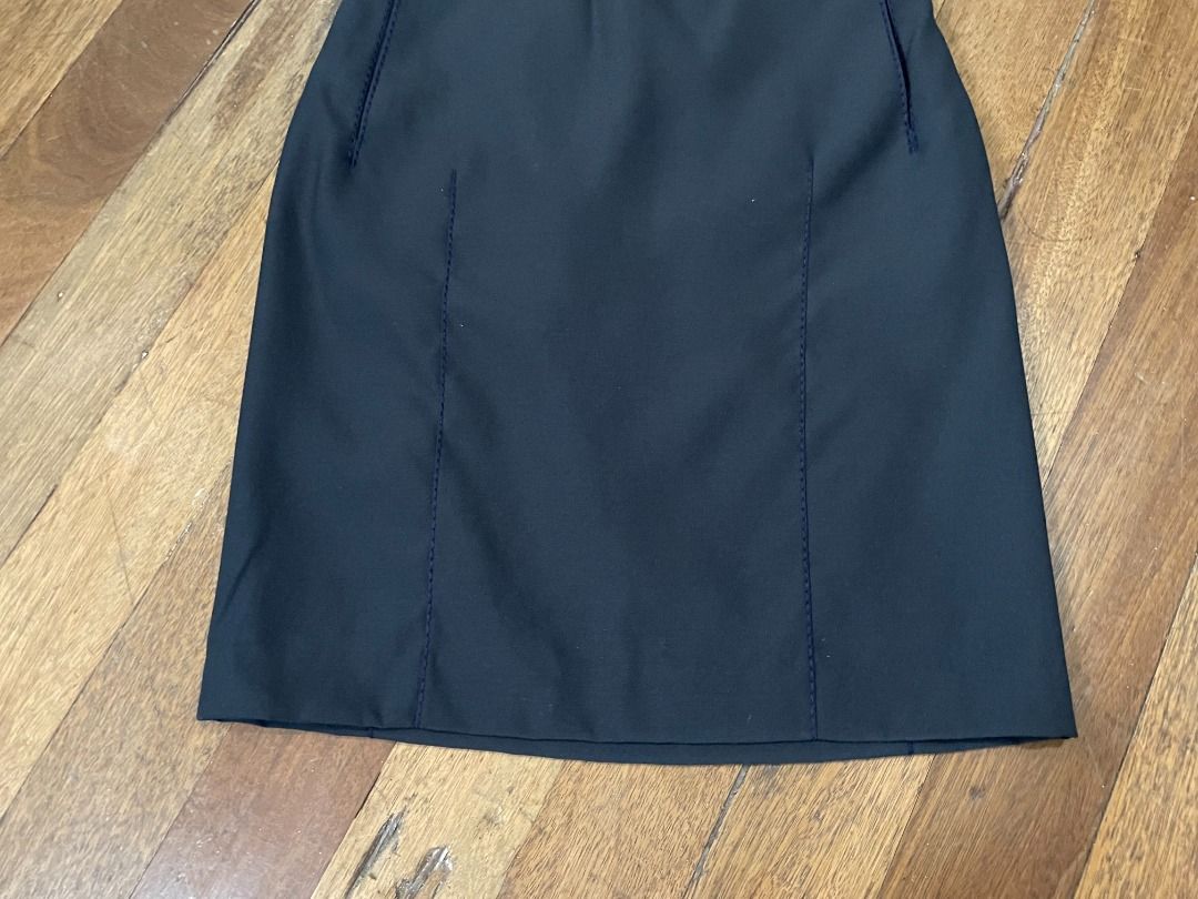 Louis Vuitton Skirt (authentic) (Category: Luxury Apparel) located in Lucena. Submitted by 0174.archive (Listing ID 1437249971, Image 3). Description: very good used condition no flaws 100% wool material Actual Measurements (inches) Waist:14.5 / 29 around Hip:16.5 / 33 around Length: 19.5 Message before buying if you have question Items are new / pre-loved / second hand used Manage your expectations Buy with confidence. No return no exchange.