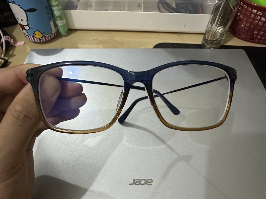 Mango Prescription (Category: Sunglasses & Eyewear) located in Lucena. Submitted by deklutter (Listing ID 1437326820, Image 2). Description: Mango Prescription ✅Unisex ✅change lens ( hindi ko alam grado) ✅presentable ✅negotiable J&T .