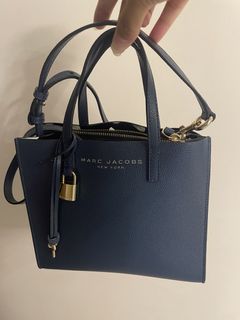 （分類：）位於 。 由 161210 提交（商品編號 1437331647，圖片 1）。簡介： 。