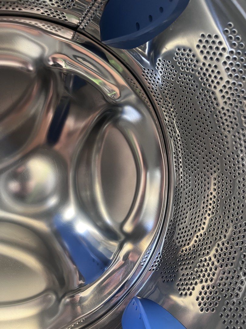 Mesin cuci electrolux (Kategori: Kitchen & Appliances) berada di Bogor. Dikirim oleh manwomankidstuff (ID iklan 1437247276, Gambar 3). Deskripsi: Bisa nego Pemakaian setahun Masih bagus banget dan berfungsi dengan sangat baik Bisa liat dulu/ COD Citayam dekat tugu duren.