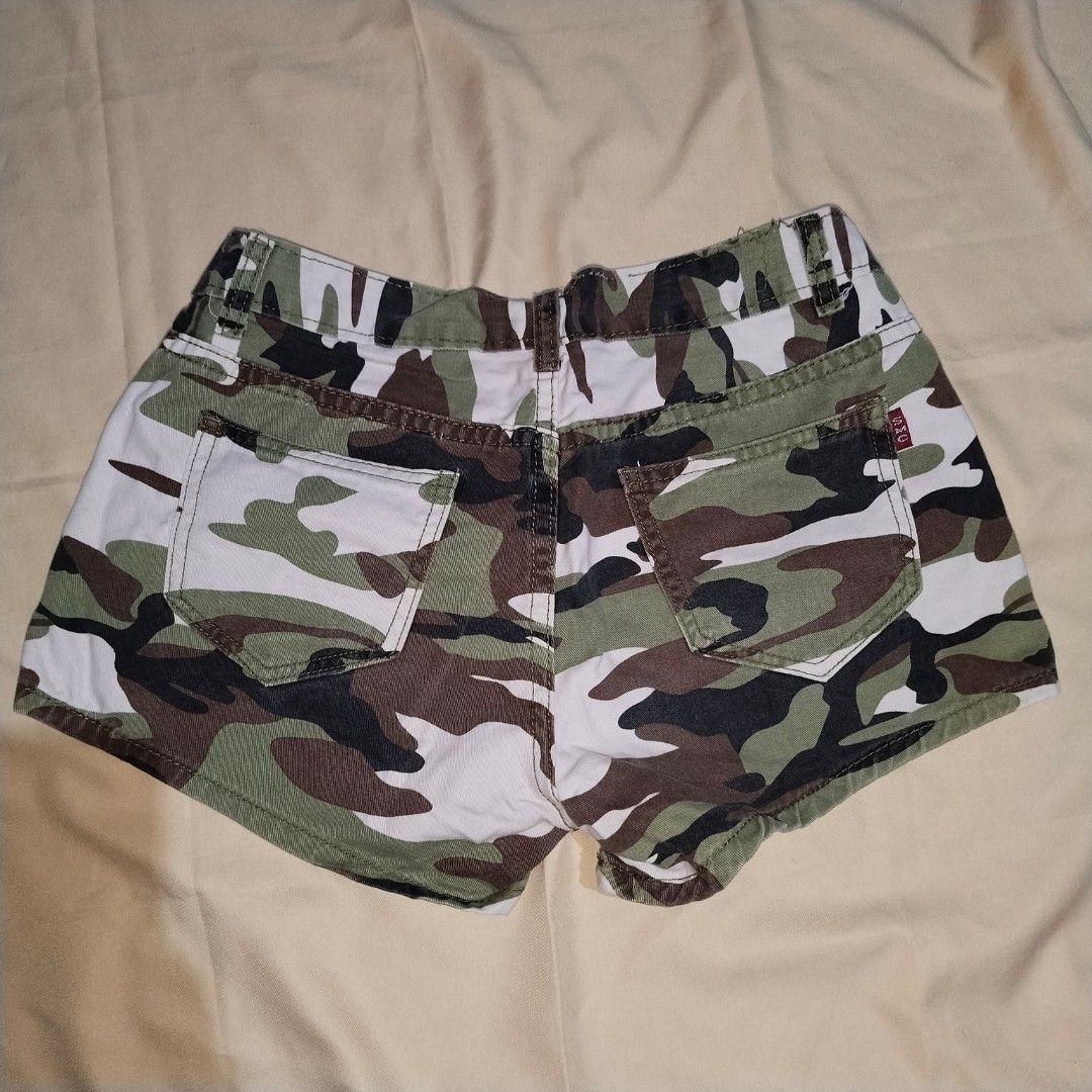 Mudd Camo Shorts (Category: Shorts) located in Daraga. Submitted by timeless_thread (Listing ID 1432368037, Image 2). Description: Never been used this cute short. Perfect for your new outfits..
