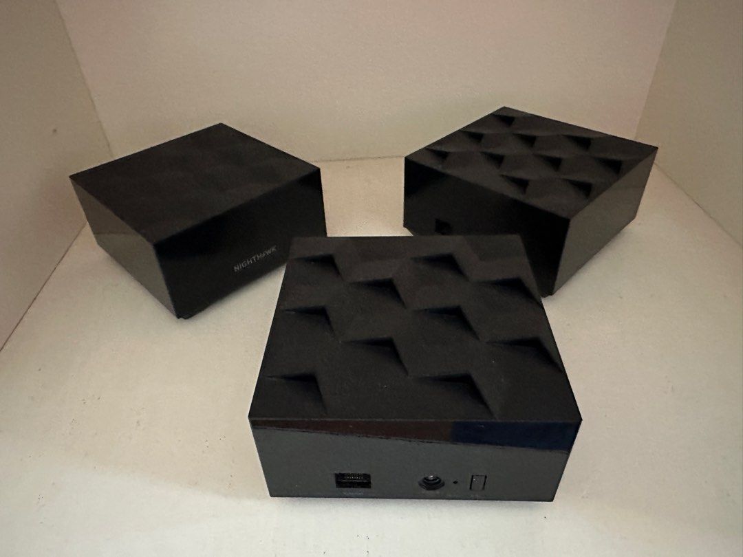 Netgear Nighthawk Router451186298402918400