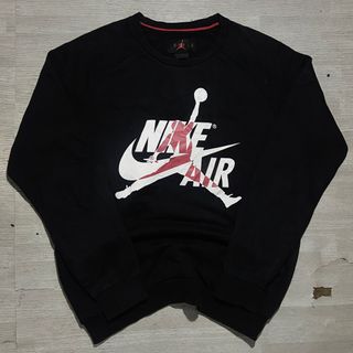 (Category: ) located in . Submitted by thriftdrip. (Listing ID 1437313368, Image 1). Description: .