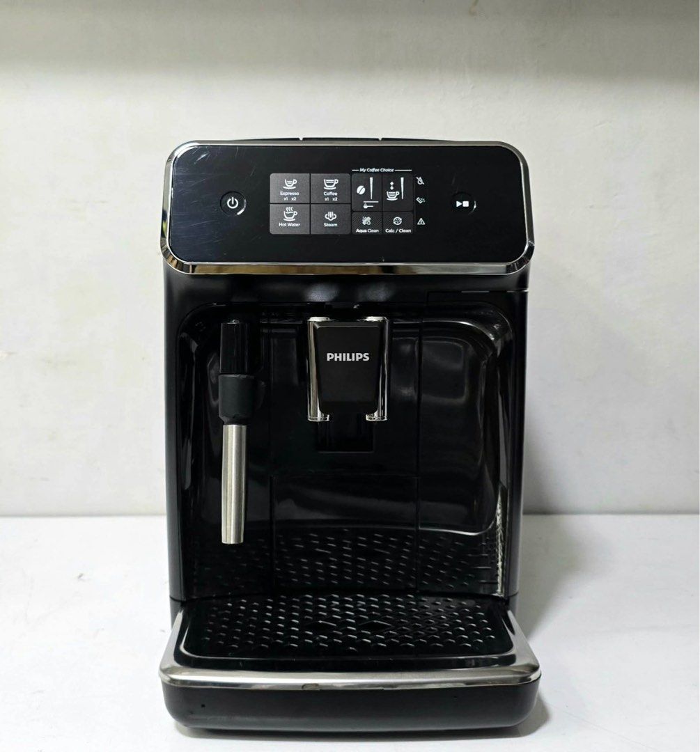 Philips Espresso Coffee Machine (Category: Coffee Machines & Makers) located in Taytay. Submitted by mikz_1303 (Listing ID 1437398533, Image 1). Description: Philips Series 2200 Fully Automatic Espresso Machine Australia mall pull out Used as demo unit 220v No box All function is working No issue 20k.
