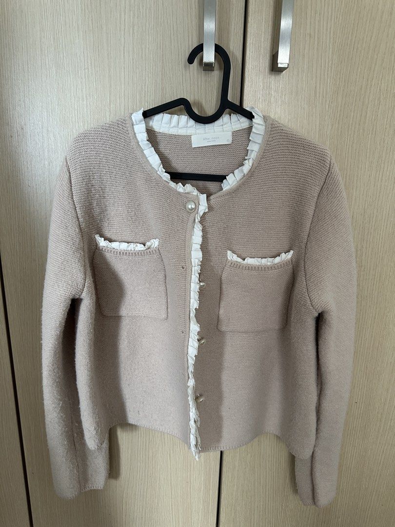 Pink Knit Formal Cardigan/Blazer (Category: Coats, Jackets and Outerwear) located in Pasig City. Submitted by beabadoobeee (Listing ID 1437273122, Image 1). Description: - soso pretty! with pearl buttons - never used .