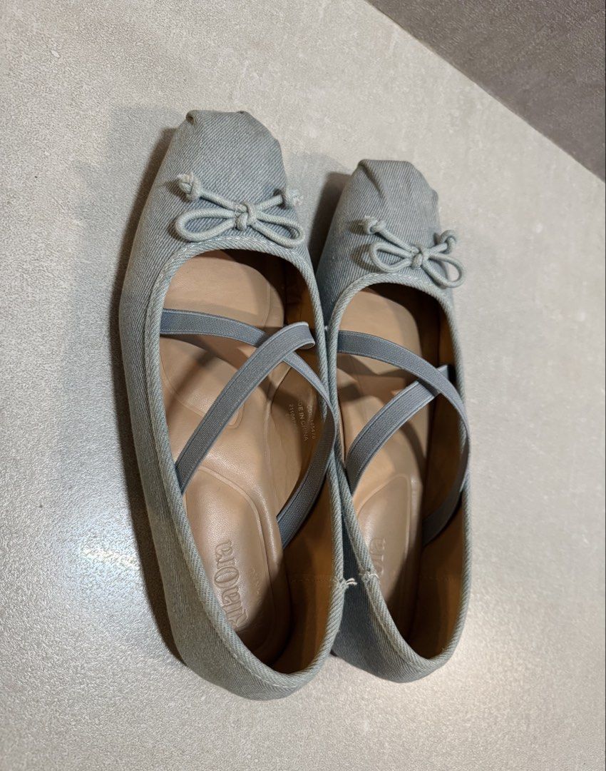 Primark Denim Ballet Flats (Category: Flats & Sandals) located in Mandaluyong City. Submitted by marshy (Listing ID 1437375884, Image 3). Description: .