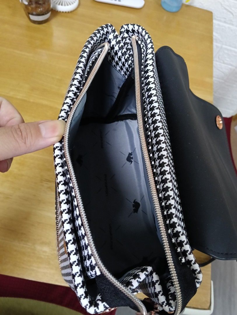 Princeton, Luxury, Bags &amp; Wallets on Carousell